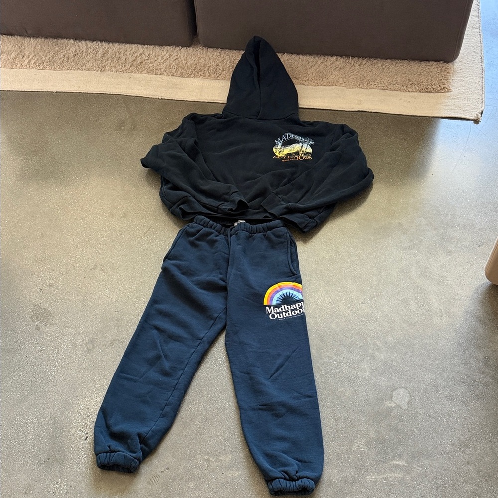 Madhappy outdoor navy sweatset